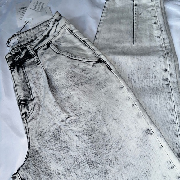 SOMETHING NAVY JEANS - Picture 13 of 13